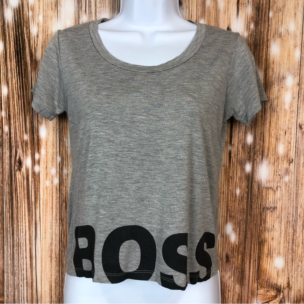 Series 8 Fitness Gray Boss Crop Short Sleeve Top